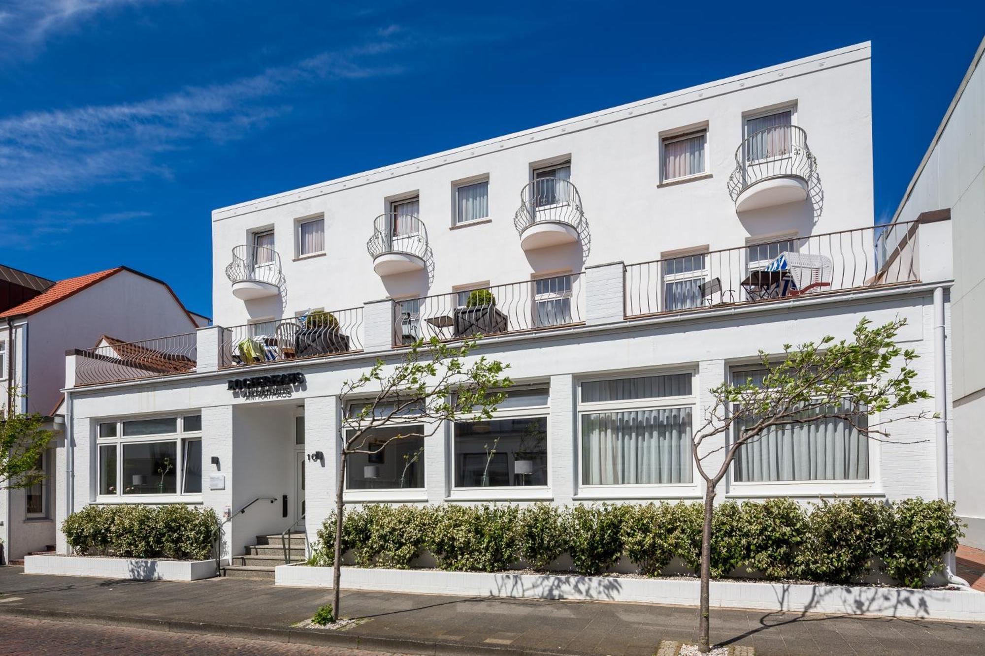 Logierhaus Am Rathaus Hotel Нордерней Екстериор снимка
